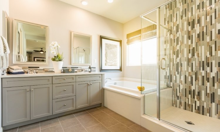 over bath shower screen