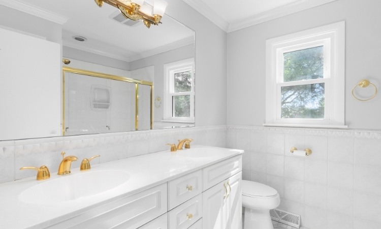 advantages of bathroom remodel